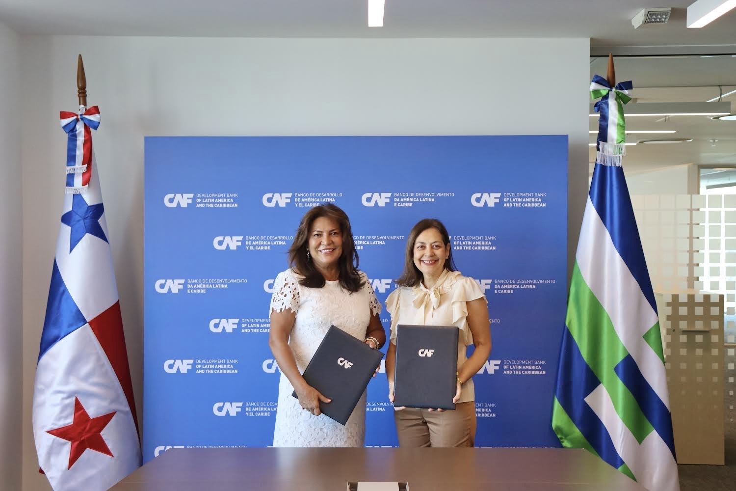 CAF firma alianza estratégica con FEIP para fortalecer startups, scaleups y pymes escalables